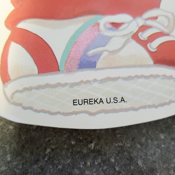 Valentines Cutouts Vintage Eureka with Felt Embellishments Set of 6 - Picture 10 of 13